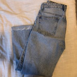 Light-wash Zara Boyfriend Jeans